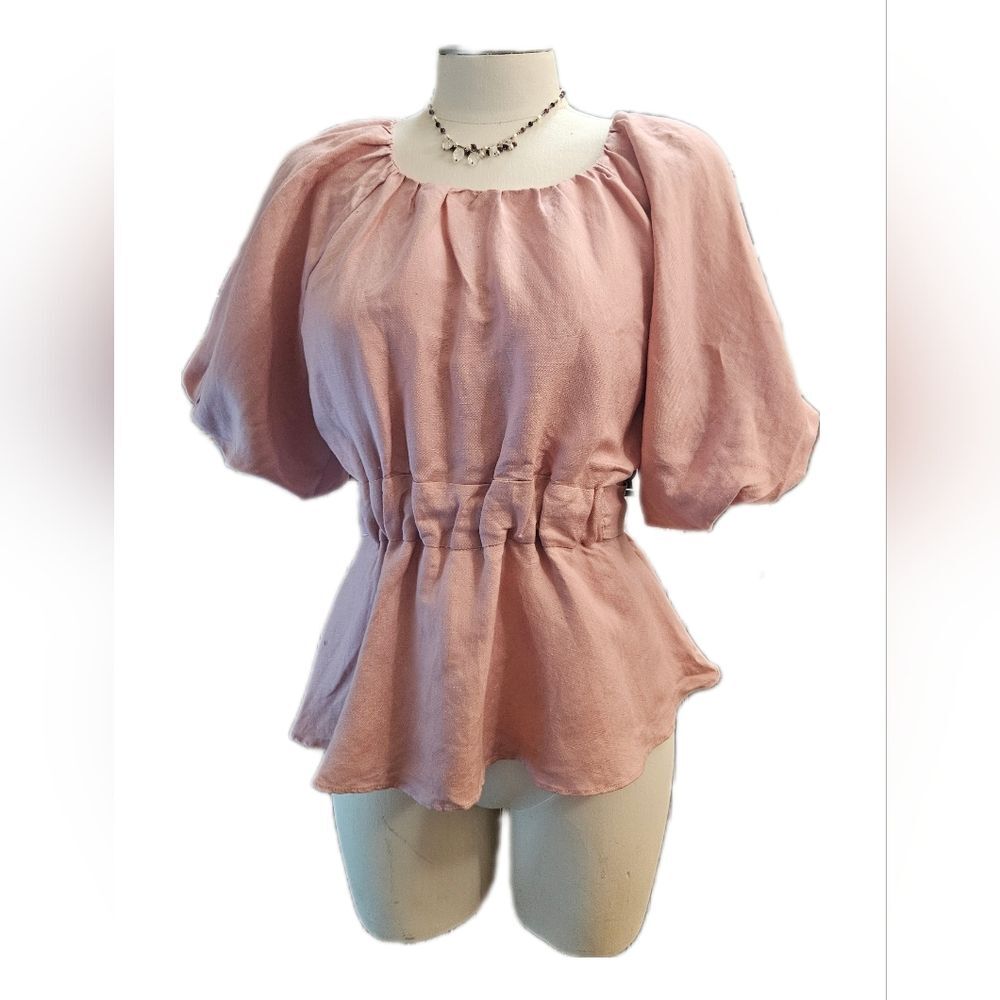 ASTR the Label Vendetta Cutout Linen Top Medium - Picture 4 of 9